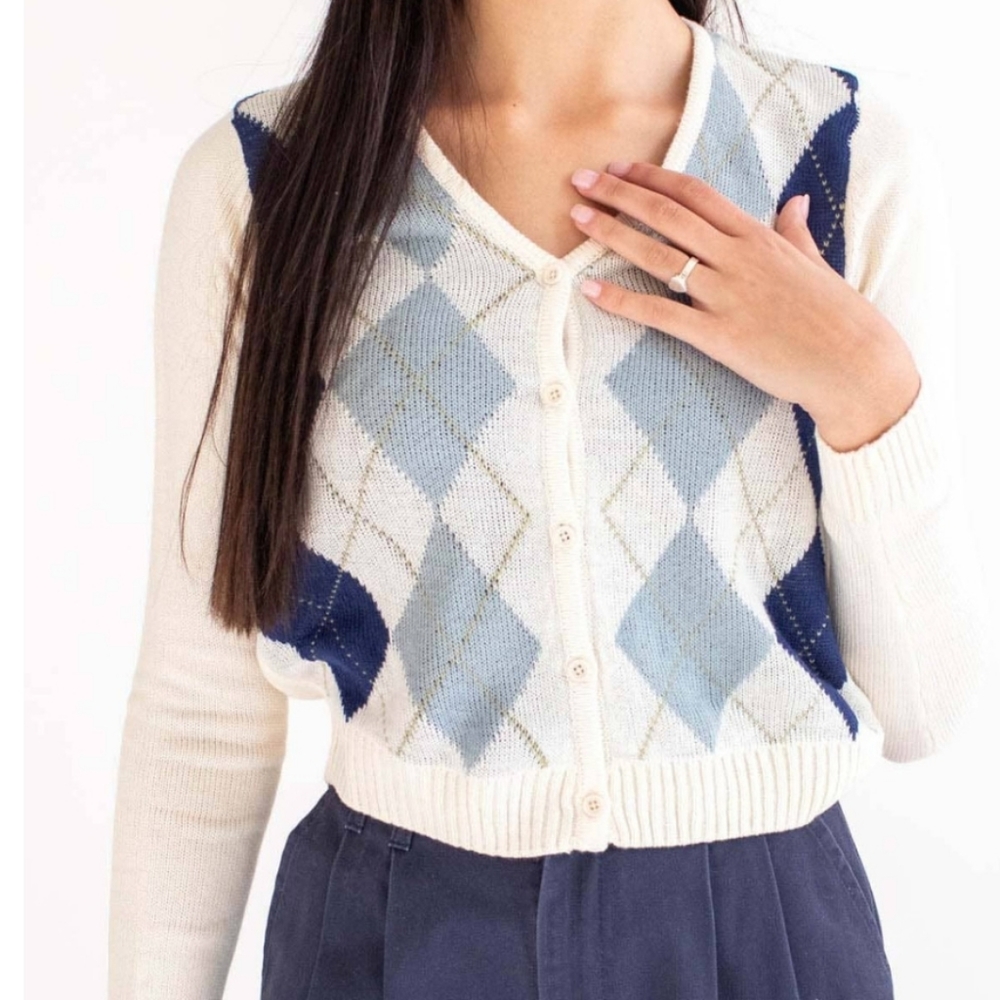 Love Tree Ivory & Blue Argyle Knit Cardigan Size Large